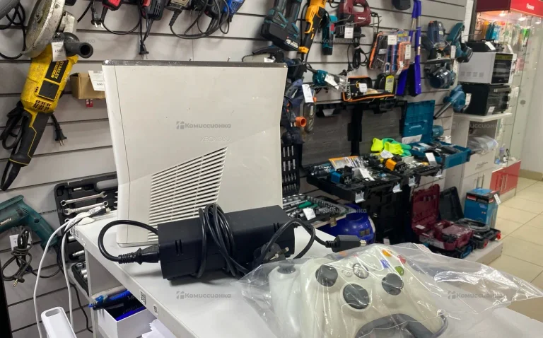 Приставка Xbox 360 500gb прошитая 71 игра