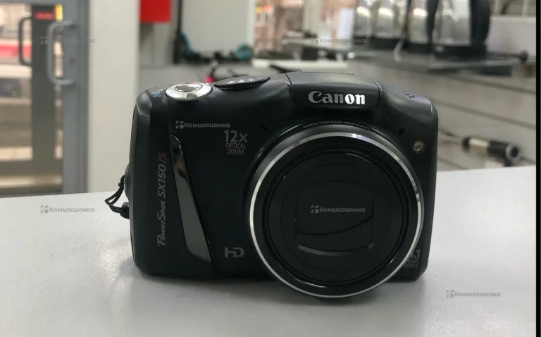Фотоаппарат  canon pc1677