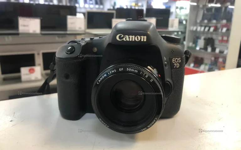 Фотоаппарат Canon EOS 7D