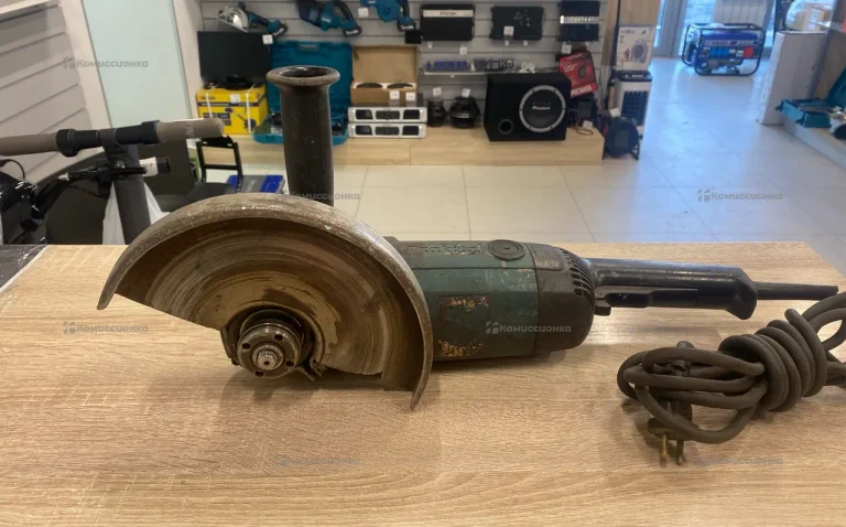 УШМ makita GA9050