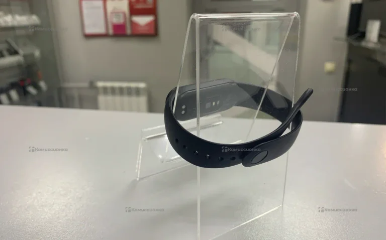 Фитнес браслет Xiaomi Band 6