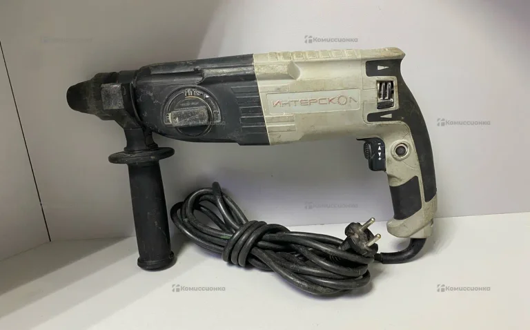 Перфоратор Интерскол П-26/800ЭР