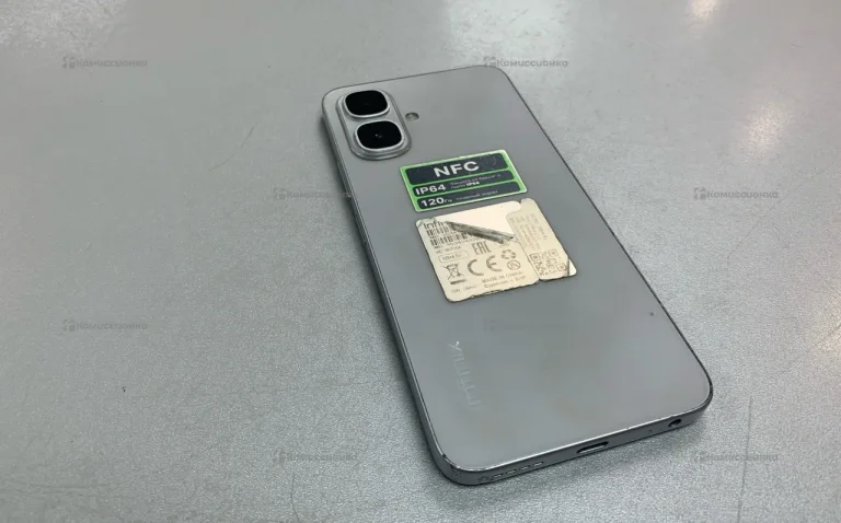 Infinix SMART 10 4/128 ГБ