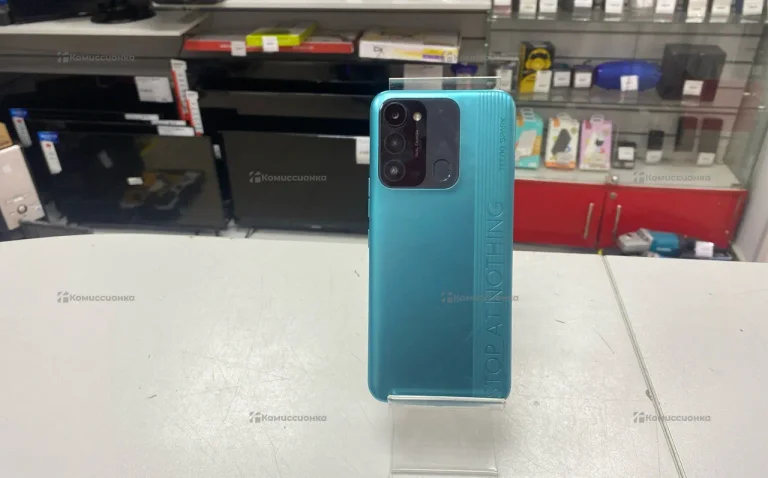 Tecno Spark 8C 4/64 ГБ