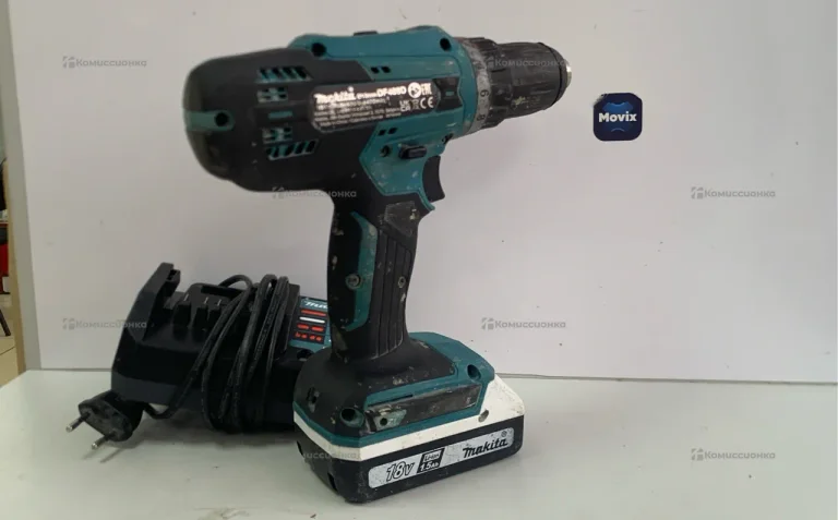 Аккумуляторная дрель-шуруповерт Makita DF488