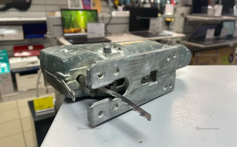 Электролобзик Metabo STE 65 SP