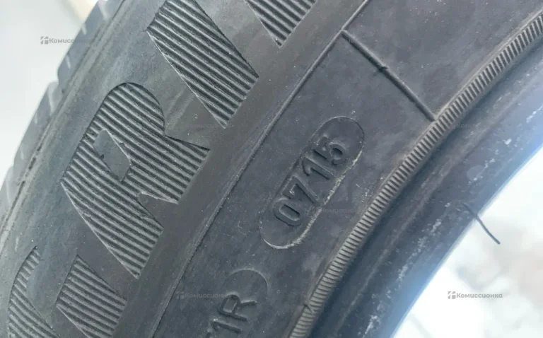 Летние шины Goodyear 215/60/17