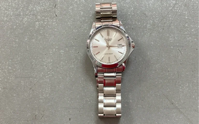 Часы Casio