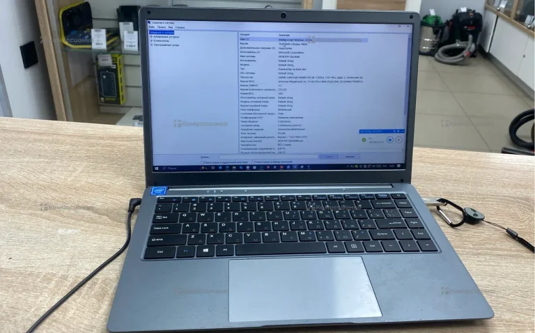 Ноутбук  Desktop Q0l4648