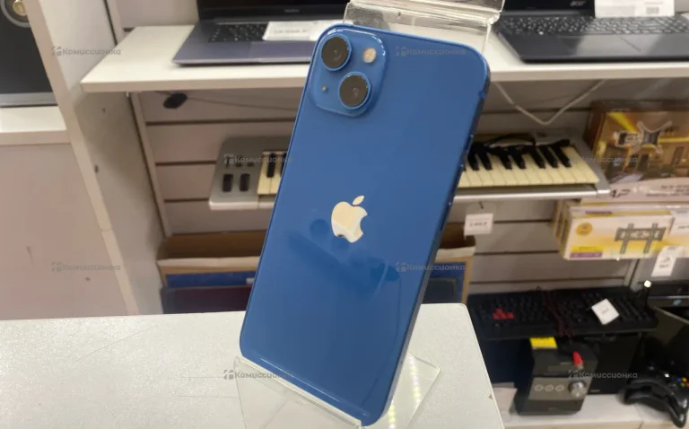 Apple iPhone 13 4/256 ГБ