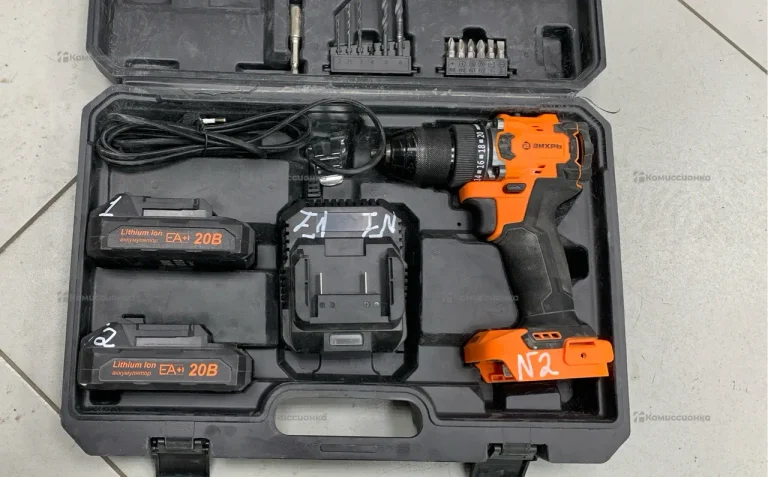 шуруповерт ВИХРЬ ДА- 20Л-2К