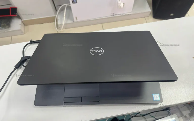 Ноутбук Dell Latitude 5500