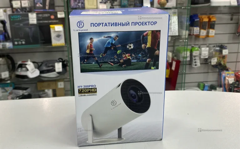Проектор  Luckroad
