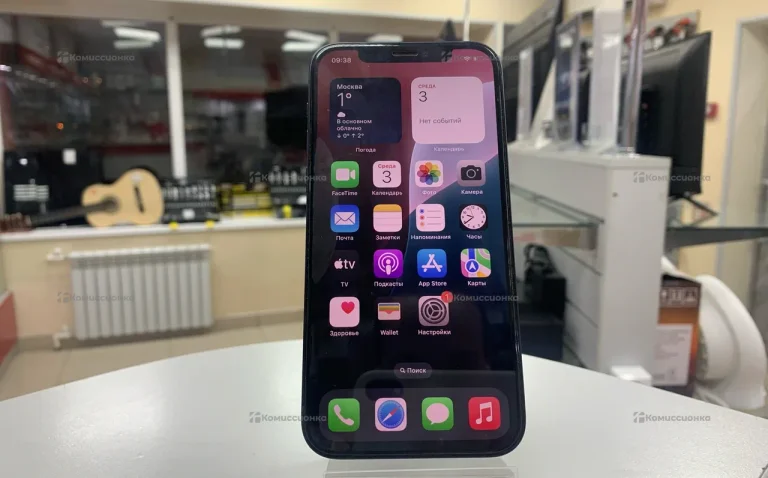 Apple iPhone 12 64 ГБ