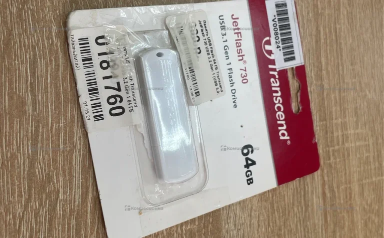 Флешка Transcend 64GB