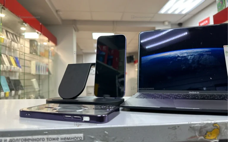 Apple IPhone 12 64Gb