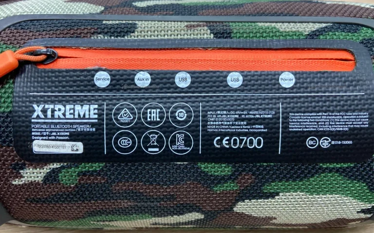 Колонка JBL Extreme