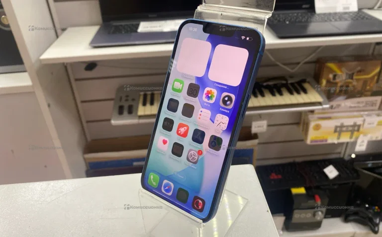 Apple iPhone 13 4/256 ГБ