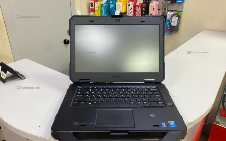 Ноутбук Dell P46G