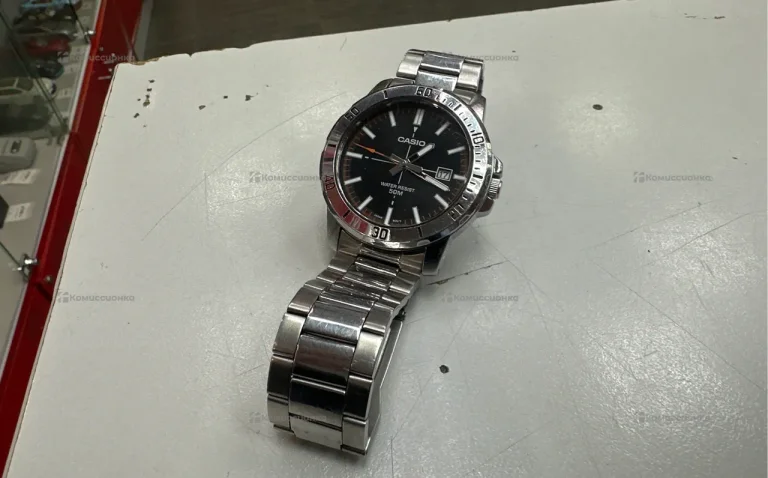Часы  Casio