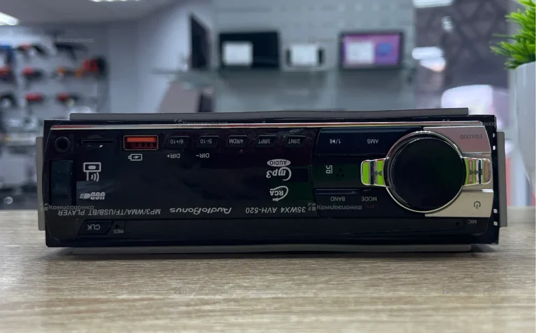 Автомагнитола  AudioBonus AVH-520