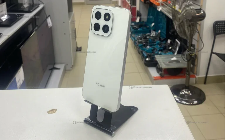 Honor Play6C 6/128 ГБ