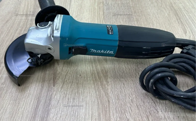 Ушм makita ga5030