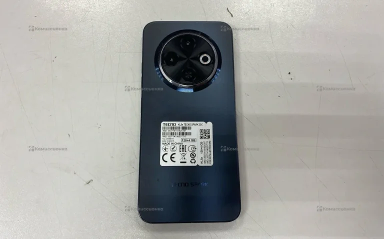 Tecno Spark 30C 4/128 ГБ