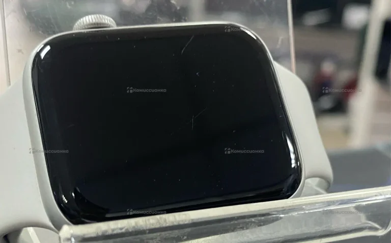 Часы Apple Watch SE 2