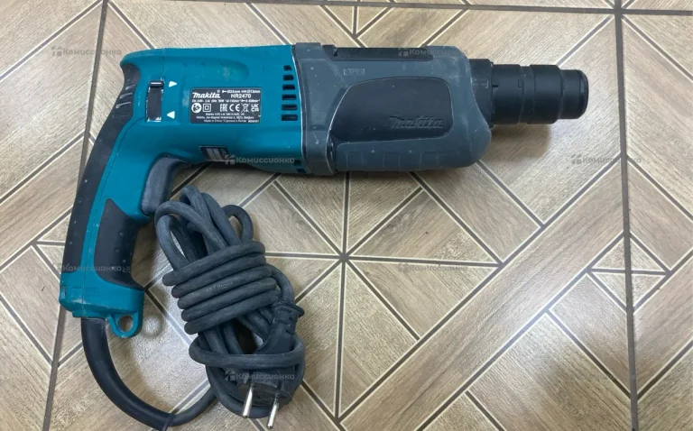 Перфоратор makita HR2470