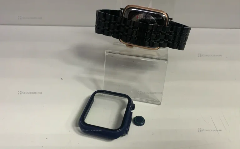 Часы  Apple Watch Series 6