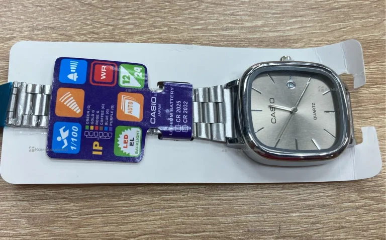 Часы Casio