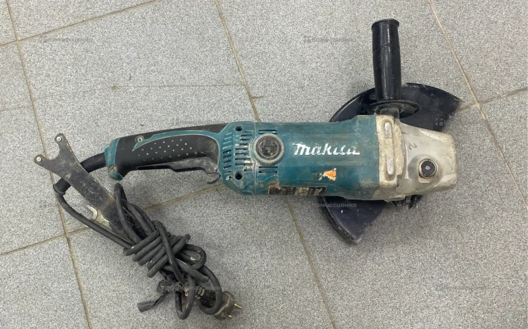 УШМ makita GA9050