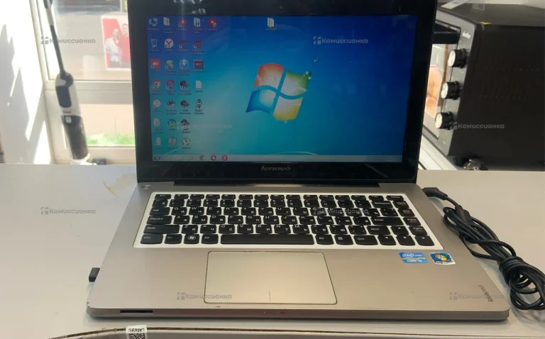 Ноутбук  Lenovo