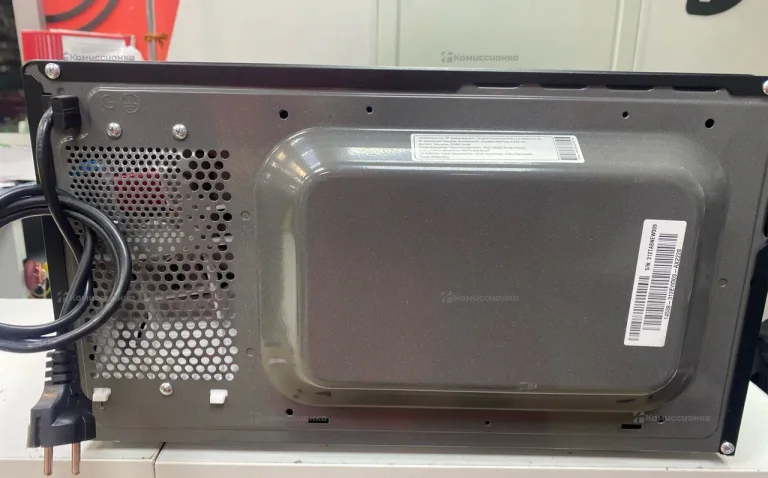 Микроволновая печь  LG MS2596CIT