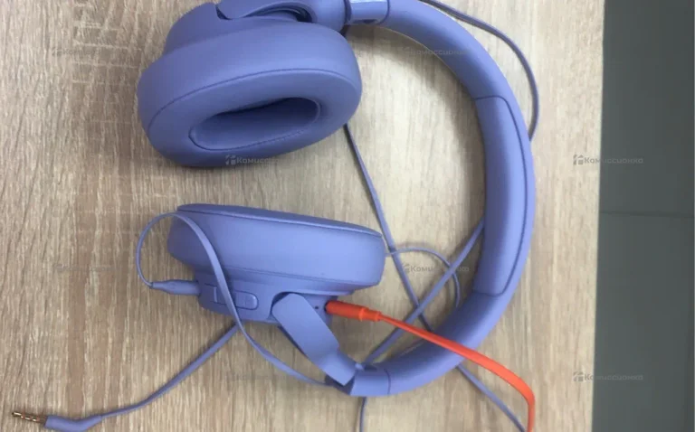 Наушники  JBL 770NC