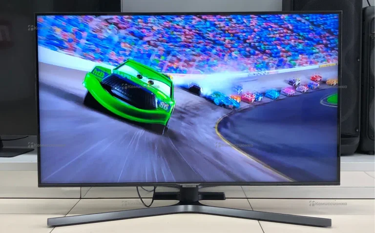 Телевизор Samsung UE43TU8570U