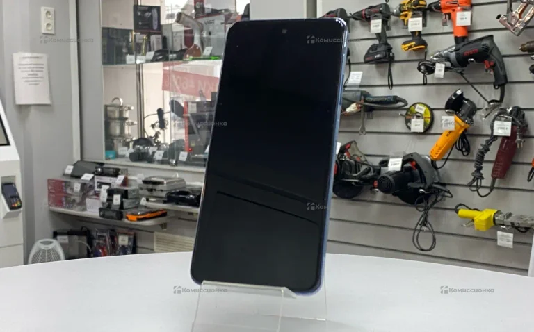 Infinix Hot 40i 8/128 ГБ