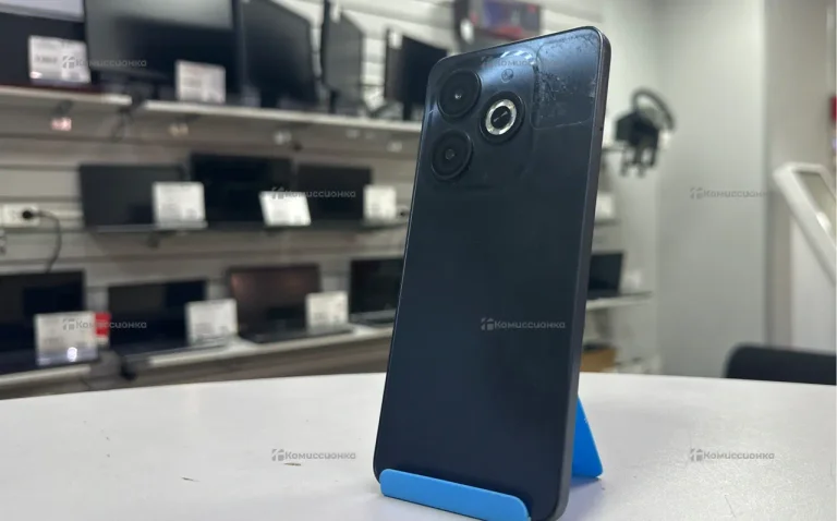 Infinix Smart 8 4/64 ГБ