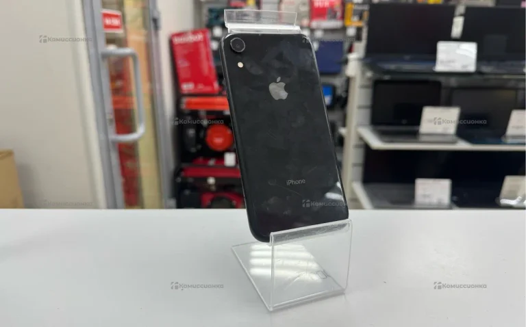 Apple iPhone XR 3/128 ГБ