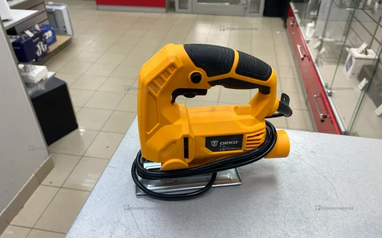 Электролобзик DEKO DKJS650