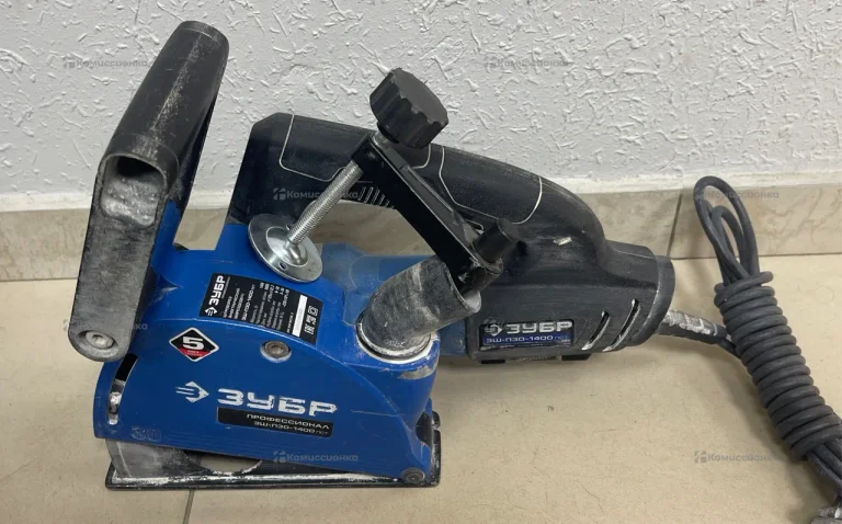 Штроборез ЗУБР ЗШ-П30-1400 ПСТ