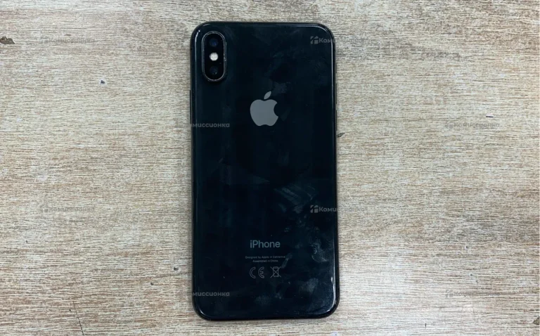 Apple iPhone X 3/64 ГБ