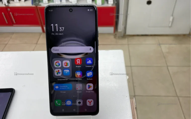 Tecno Spark 30 8/128 ГБ
