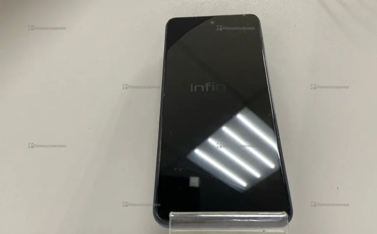 Infinix Hot 40i 4/128 ГБ