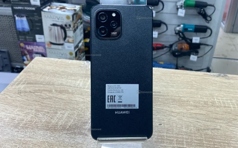Huawei nova Y61 4/128 ГБ