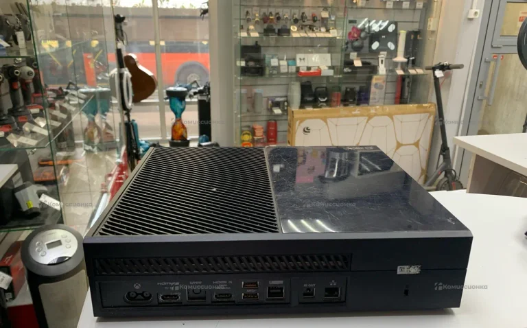 Приставка Xbox One 500Gb