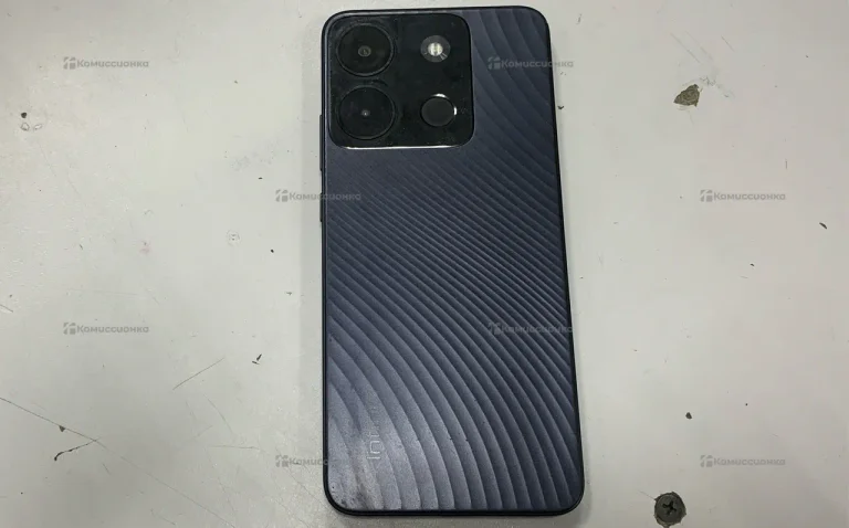 Infinix Smart 7 3/64 ГБ