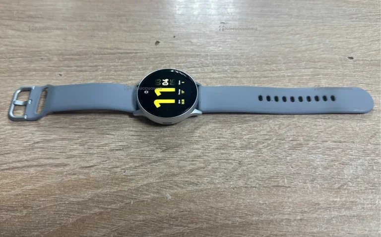 Часы Samsung Galaxy Watch SM R830