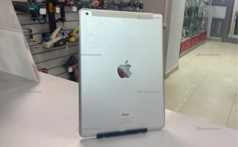 Планшет Apple iPad Air  16gb